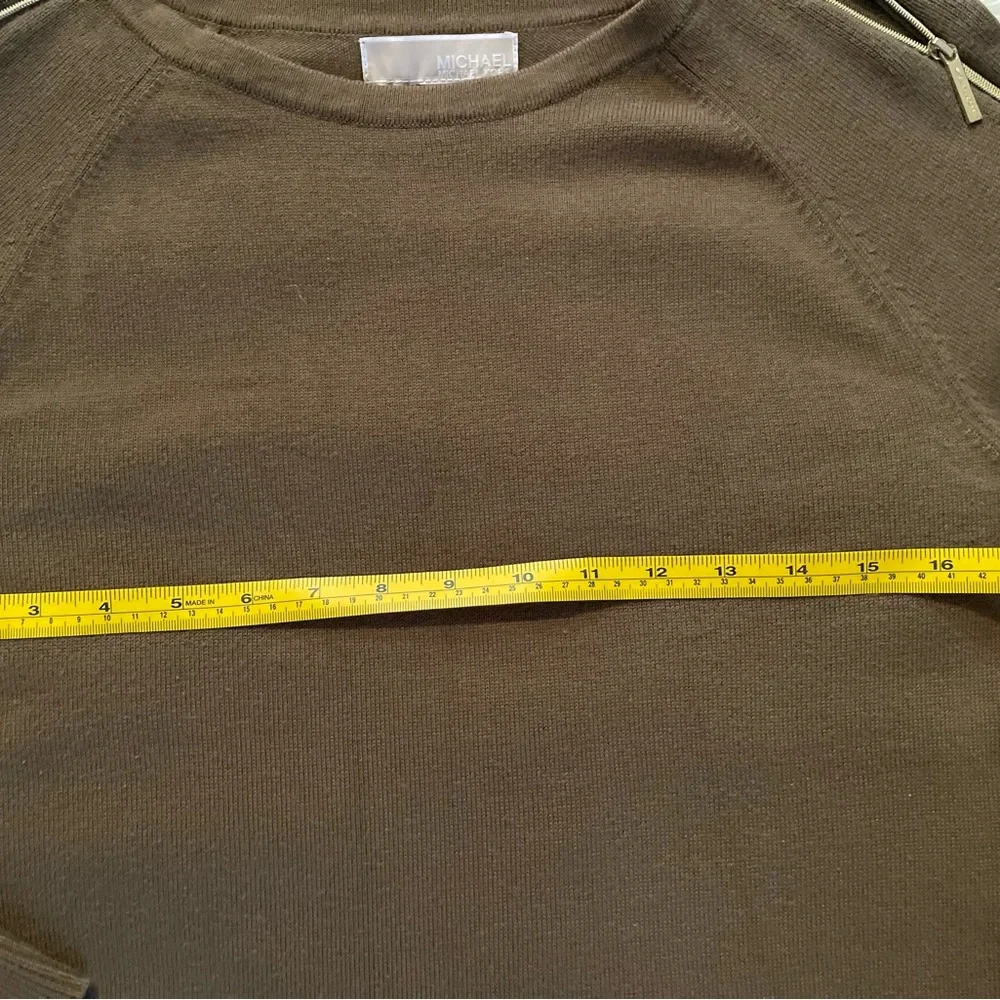 Michael Kors sweater dress - Picture 3 of 8